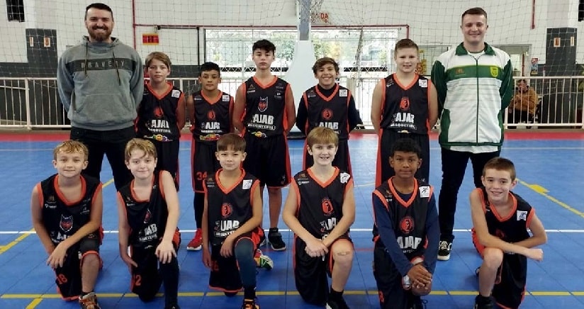 Basquete: Jaraguá do Sul larga com vitórias na Liga Norte