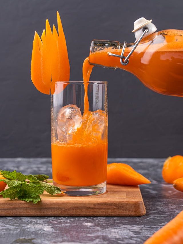 Explore os Benefícios do Suco de Cenoura para a Saúde