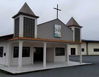 Culto ecumênico: Luteranos e católicos dividem o mesmo espaço em igreja em Massaranduba
