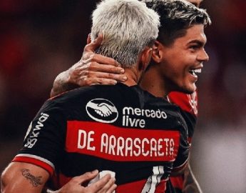 Futebol: Flamengo goleia o Bolívar e volta à zona de classificação para a próxima fase