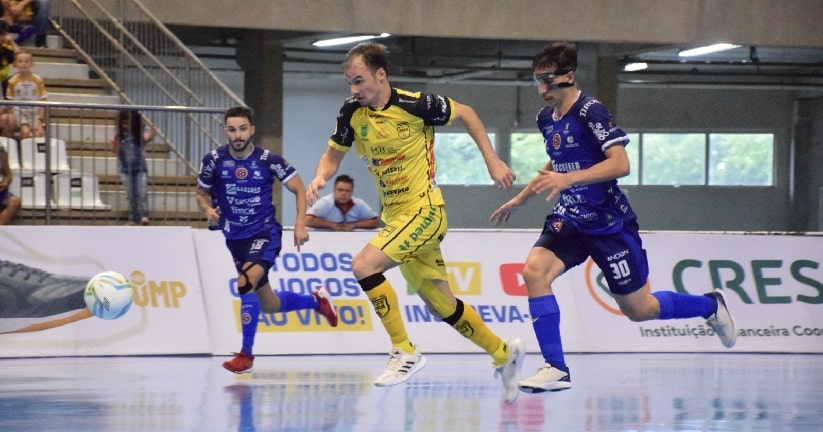 Futsal: Jaraguá enfrenta o Praia fora de casa pela Copa do Brasil