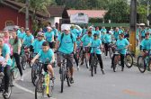 Passeio ciclístico envolveu cerca de mil participantes no feriado