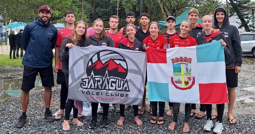 Vôlei de Praia: Dupla jaraguaense garante o bronze no estadual sub-17