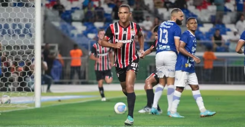 Futebol: Palmeiras marca aos 52 e vence o Botafogo-SP pela Copa do Brasil