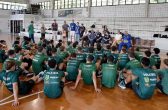 Vôlei: Jovens de Jaraguá do Sul recebem visita de atletas revelados na cidade