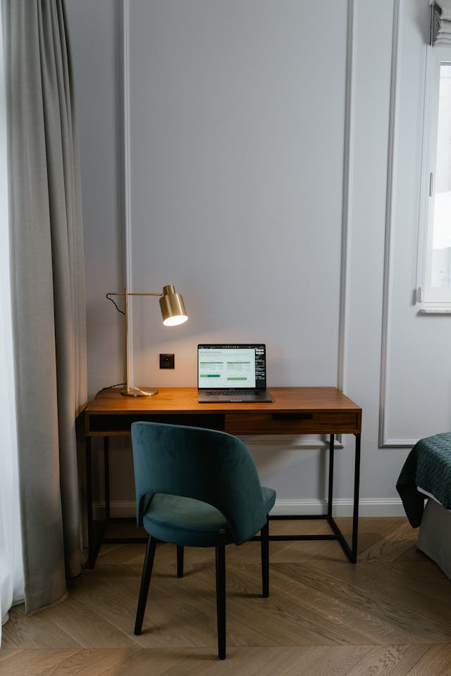 Transformando-o-Quarto-em-Espaço-de-Trabalho-00-28-06-24 (5)