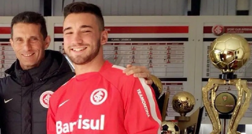 Futebol: Elogiado por Tite, Léo Ortiz é filho de craque do futsal gaúcho