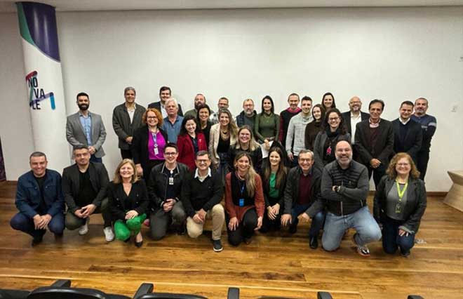 Schroeder participa da assembleia do Pacto Regional de Inovação