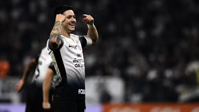 Futebol: Grêmio fica na frente do placar duas vezes, mas Corinthians busca empate