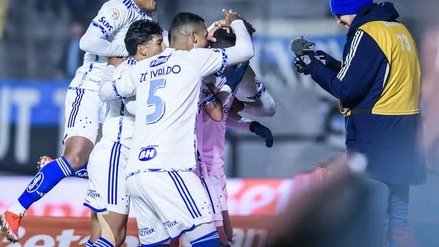 Futebol: Grêmio perde para o Cruzeiro e se complica na zona de rebaixamento