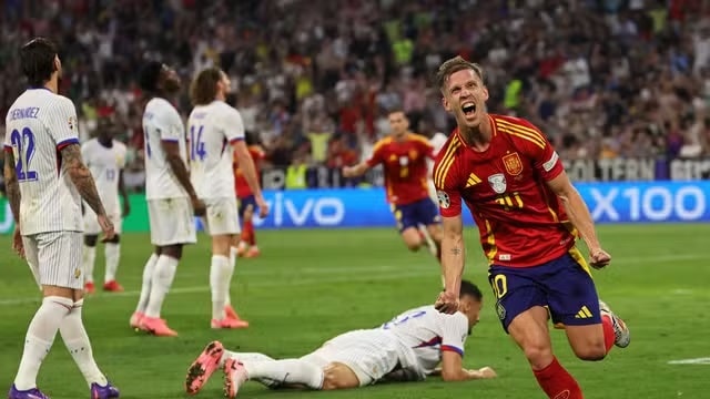 Futebol: Espanha bate França de virada e garante primeira vaga na final da Eurocopa