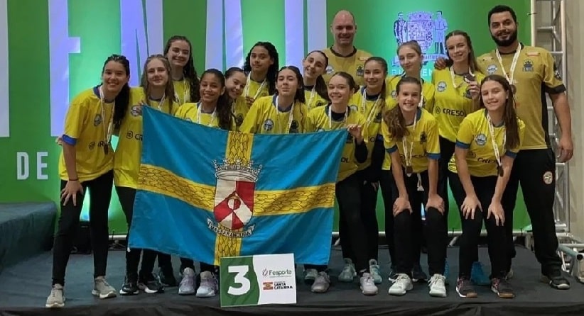 Handebol: Pedro Aleixo, de Massaranduba, é a 3ª melhor equipe escolar de Santa Catarina