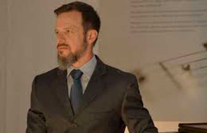 Pianista Warken toca na Scar obras do autor do Hino de SC