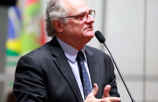 Prêmio Asas da  Inclusão e QR Code na fatura vão a plenário na Alesc