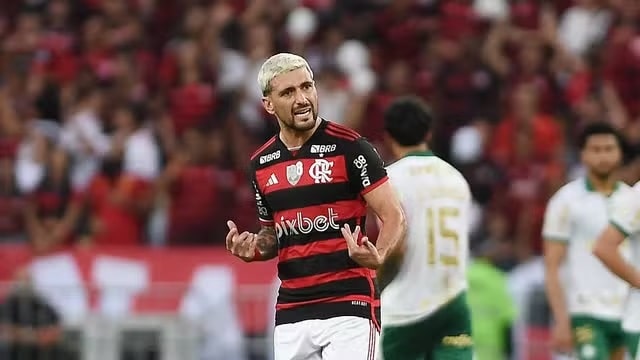 Futebol: Flamengo e Palmeiras ficam no empate pelo Brasileirão
