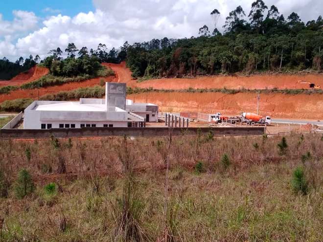 Novo centro infantil do bairro Corticeira está em fase de conclusão