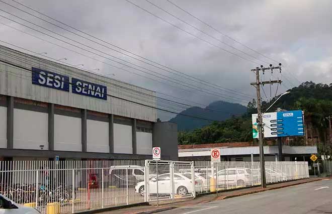 Escolas Sesi em SC promovem evento para mostrar projetos inovadores