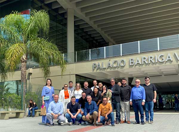 Missão empresarial CDL visita Grupo Koch e Alesc