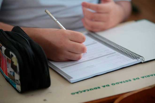 Começa período de rematrículas para os alunos da rede estadual