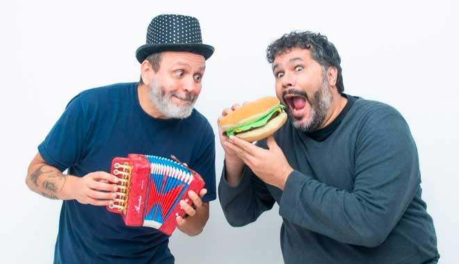 Sesc apresenta teatro infantil “Telecoteco de Parquinho” em Jaraguá do Sul