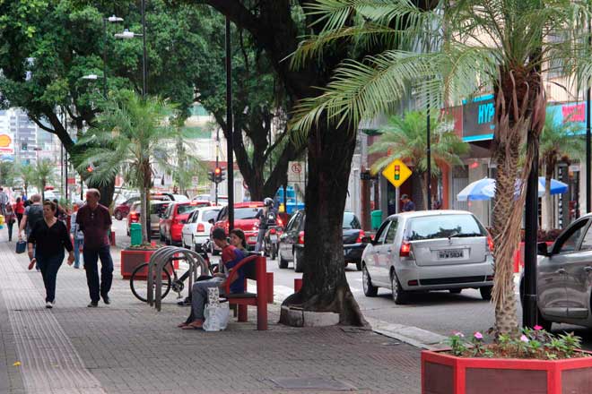 Sindicatos ajustam ampliação dos horários em dezembro