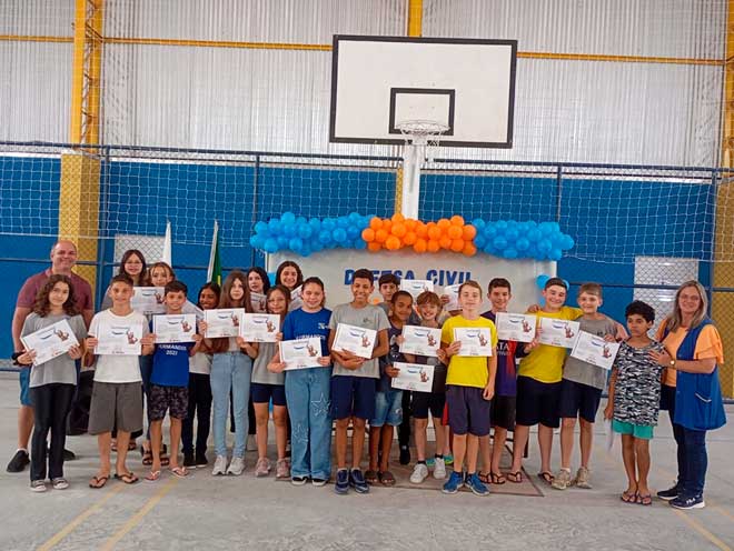 Guaramirim realiza a formatura do Programa Defesa Civil