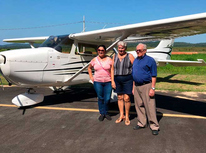 Nove idosos realizaram sonhos de voar