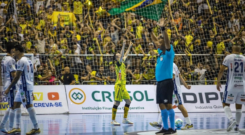 Futsal: Jaraguá inicia venda dos ingressos para jogo contra Joinville