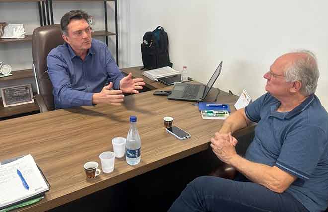 Caropreso e Zimmermann discutem projetos focando o Multimodal e Multiuso