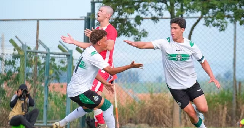 Futebol: Coritiba vence de virada o Hercílio Luz pela Copinha