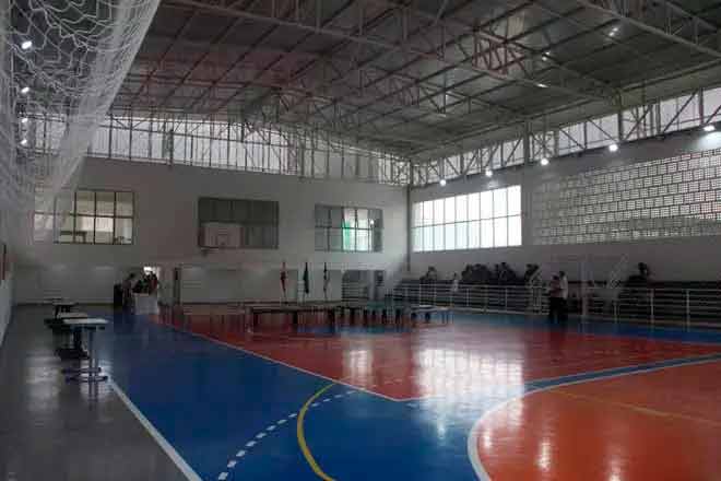 Ginásio da Alvino Tribess é oficialmente entregue