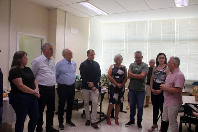 Nina Santin Camello assume como nova gestora da 17ª Regional da Saúde