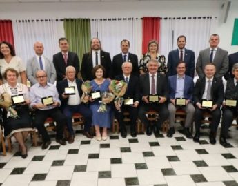 Câmara celebra emancipação e homenageia 150 anos da imigração italiana em SC