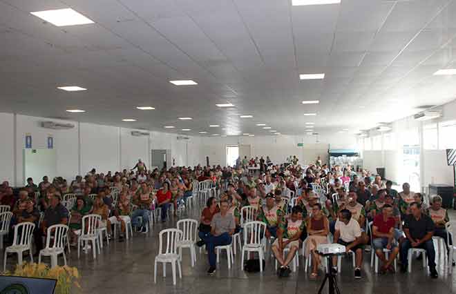 Cooperativa Juriti celebra