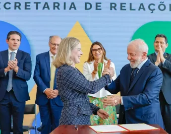 Alcolumbre leva Gayer ao Conselho de Ética após fala polêmica sobre Gleisi
