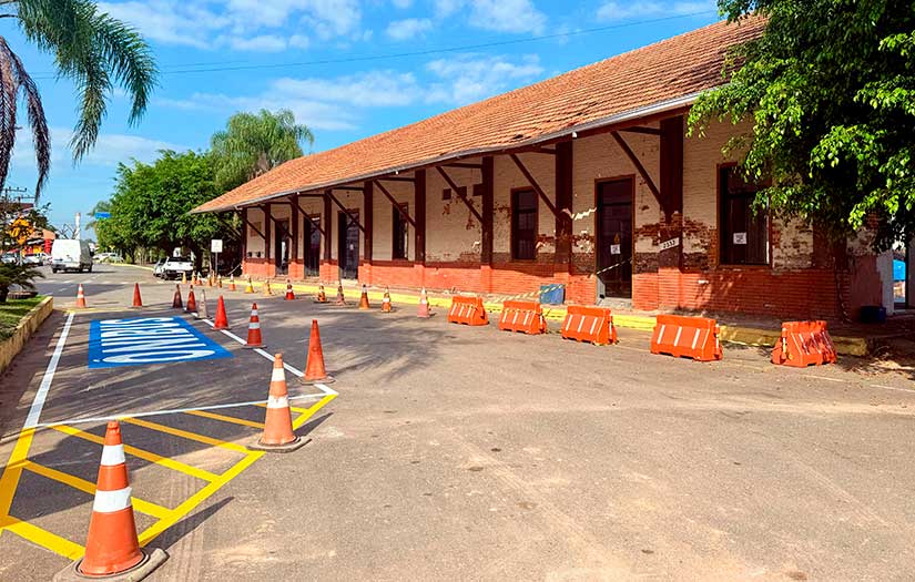 Município vai cobrar empresa na justiça pelo trabalho na estação ferroviária