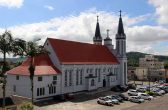 Arquidiocese celebra a Missa dos Santos Óleos em Guaramirim
