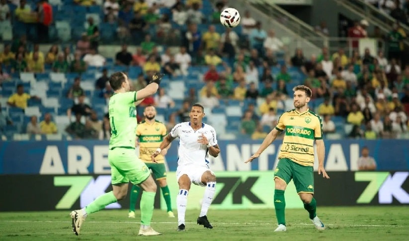 Futebol: Avaí empata com Cuiabá fora de casa pela Série B