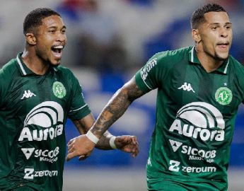 Futebol: Chapecoense e Avaí vencem no Campeonato Brasileiro da Série B
