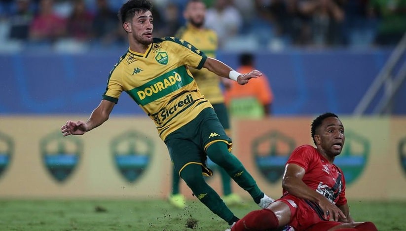 Futebol: Cuiabá vence o Athletico e assume a liderança da Série B