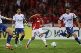 Futebol: Inter tem apagão inicial e leva três gols, mas luta e empata com Nacional