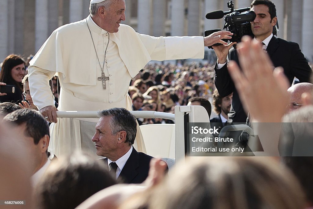Morre o Papa Francisco