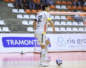 Futsal: Jaraguá perde do Carlos Barbosa nos pênaltis pela Copa do Brasil