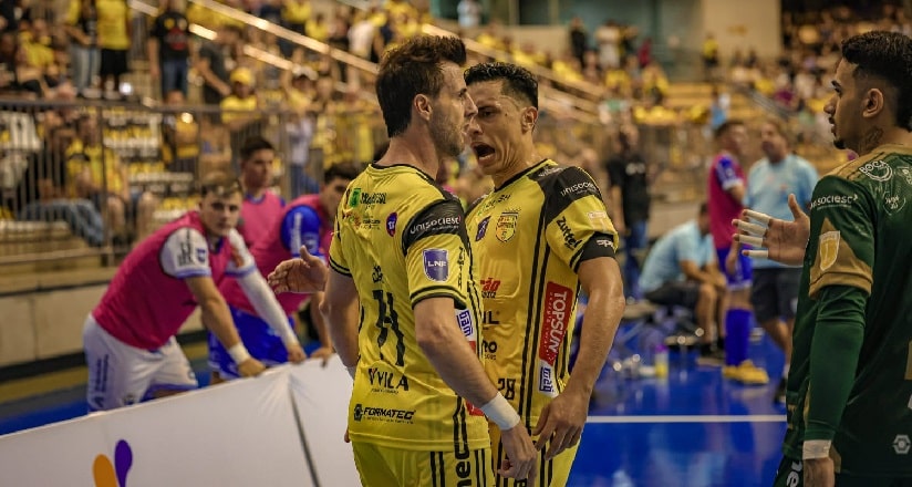 Futsal: Jaraguá vence o Umuarama na estreia da LNF em 2025