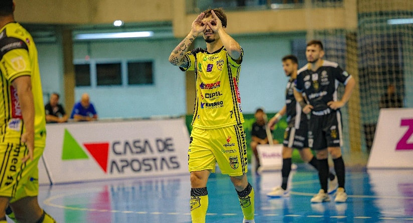 Futsal: Ala do Jaraguá ganha votação para seleção do mês de abril da LNF