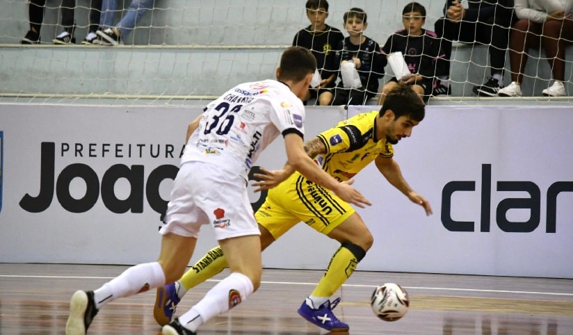 Futsal: Jaraguá duela contra o Atlântico de Erechim na Arena pela LNF