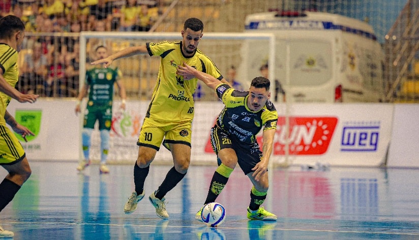 Futsal: Jaraguá segue venda dos ingressos para duelo contra o Pato