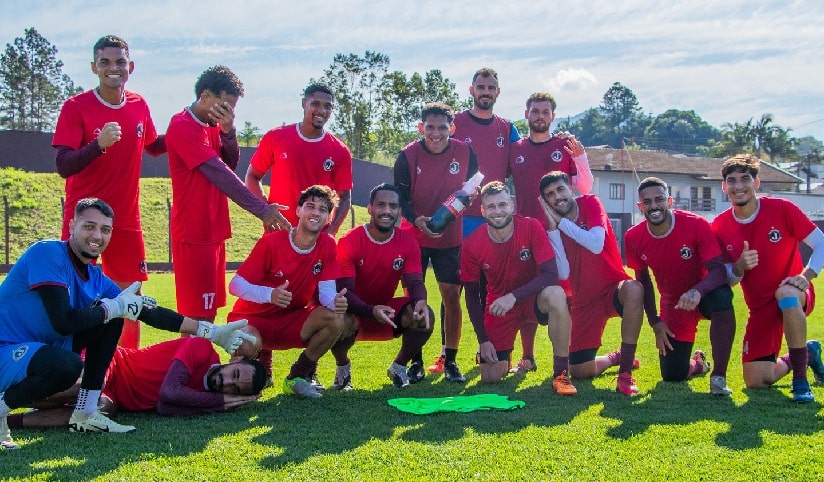 Futebol: Juventus encerra a preparação para a disputa da Série B