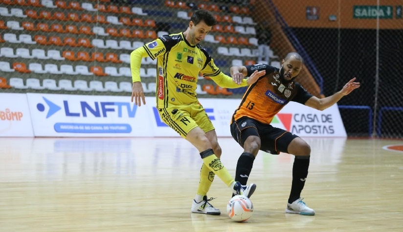 Futsal: Jaraguá empata com Carlos Barbosa na Serra Gaúcha