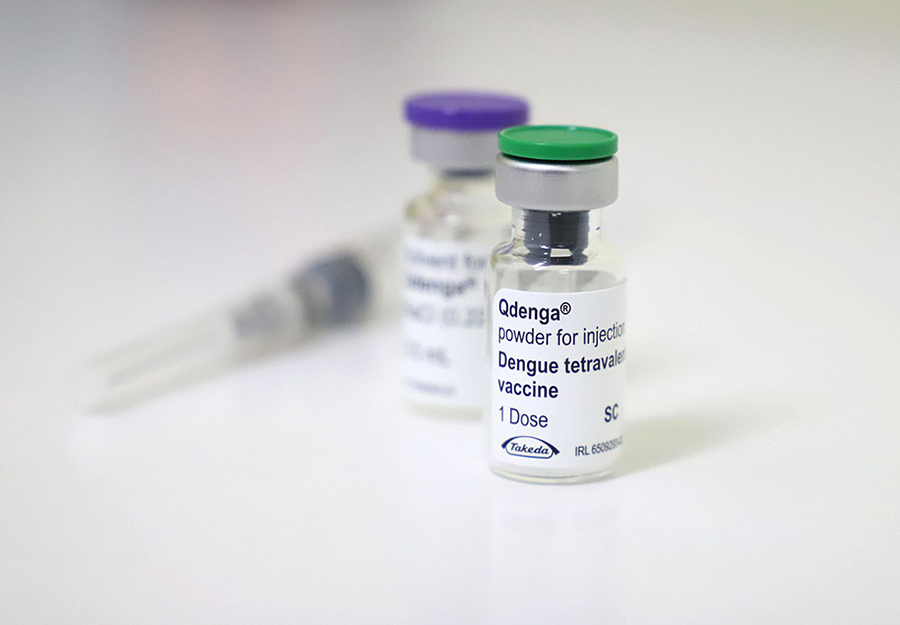 Frasco da vacina Qdenga® contra dengue, vacina tetravalente para imunização